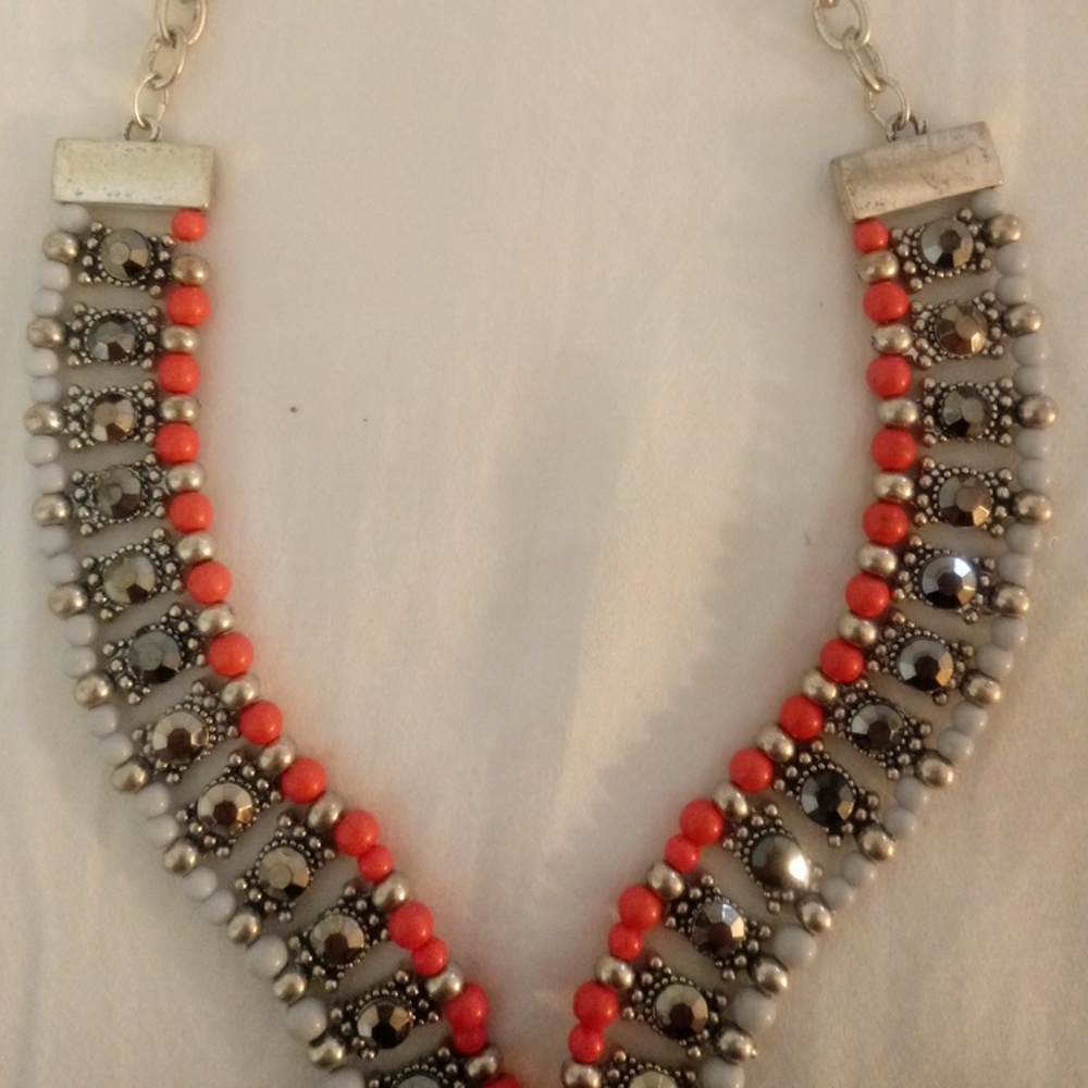 🧨🧨LAST CHANCE🧨Long colorful statement necklace. - Picture 8 of 8